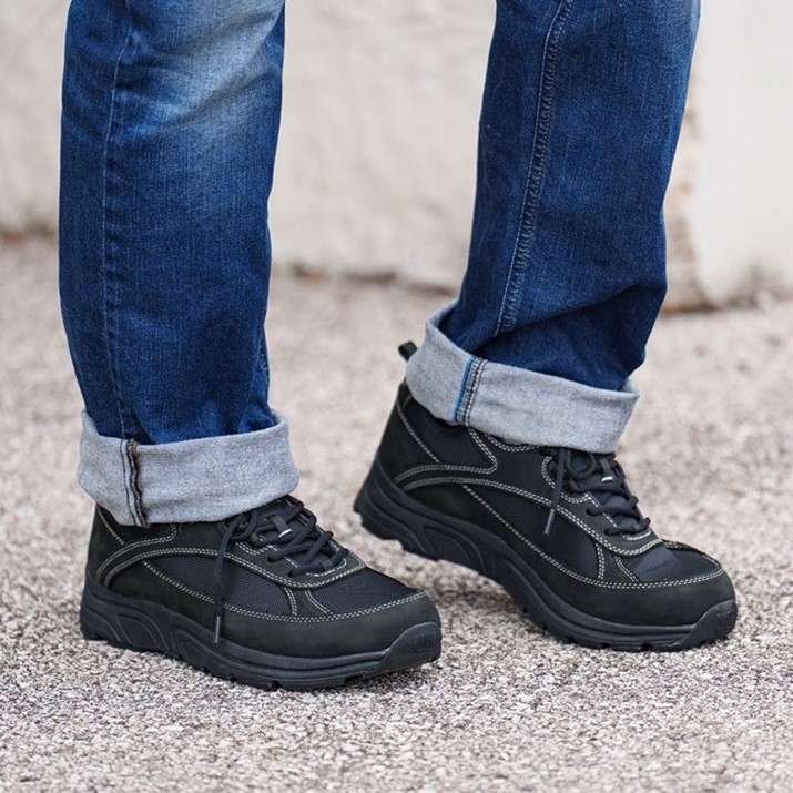 Aaron Men’s Walking Shoe