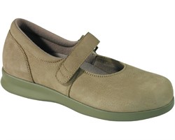 Extra Wide Womens Shoes | Drew Shoe